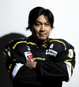 中屋敷侑史選手